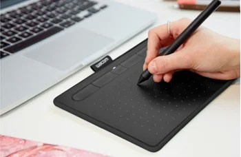 Tablette Graphique WACOM Intuos Small USB Bluetooth - Noir (CTL-4100WLK-S)