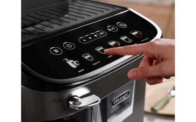 Machine à Café Expresso DELONGHI Magnifica Evo 1450W - Chrome