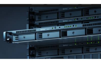 Serveur De Stockage SYNOLOGY NAS RS422 RackStation - Noir